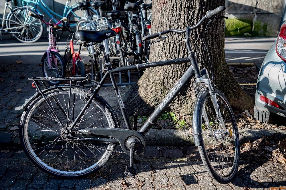 Használt Férfi városi kerékpár Raleigh Project Sult (61cm alu)